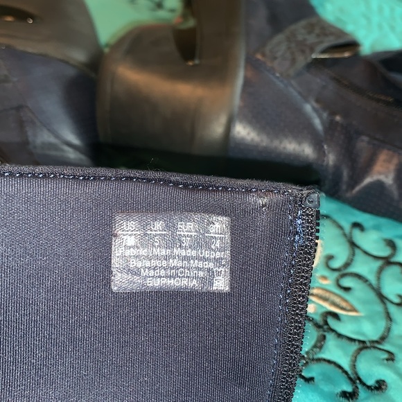 Blue navy suede boots - Picture 9 of 12